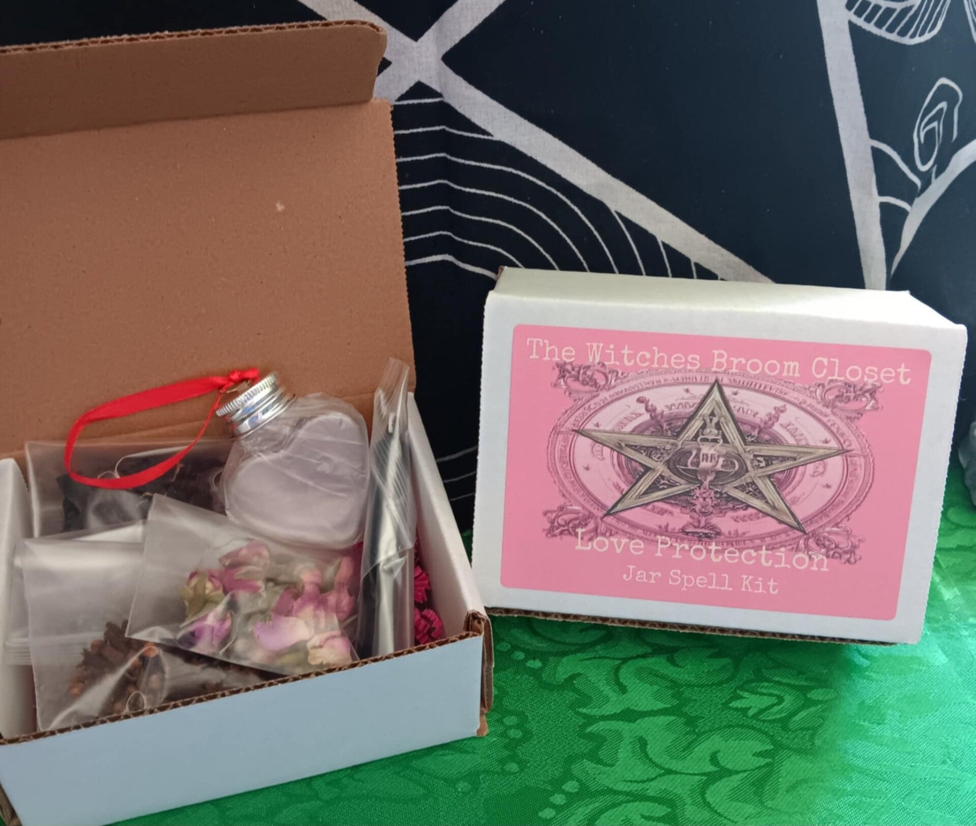 Love Spell Protection Jar Kit