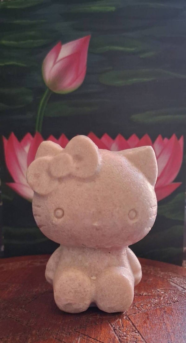 Pink Opal Hello Kitty Crystal Carving