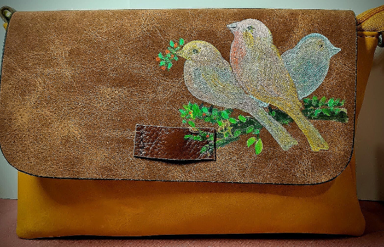 004-Golden birds