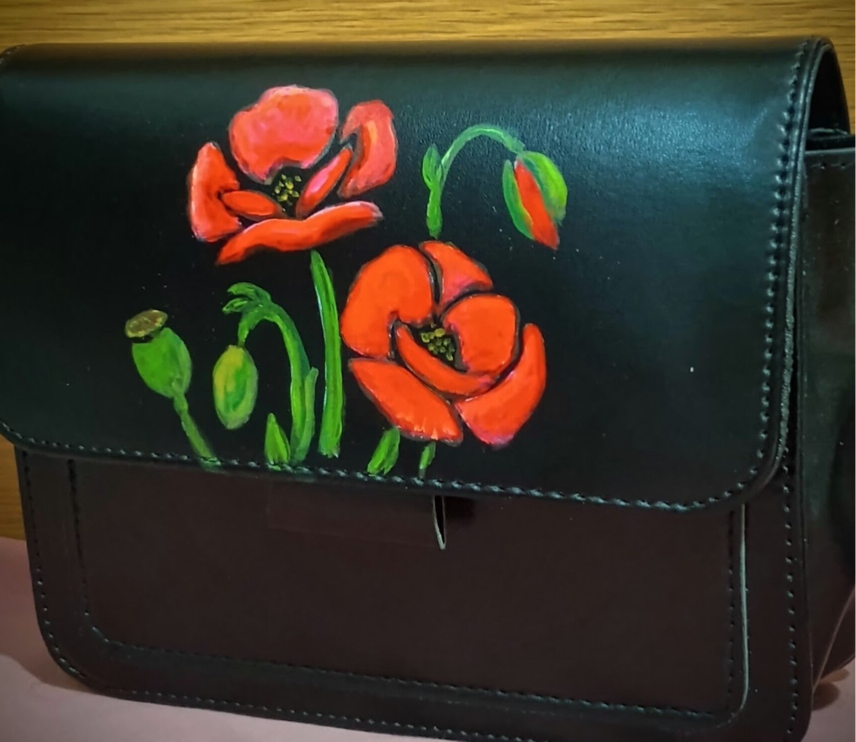002-Poppy's