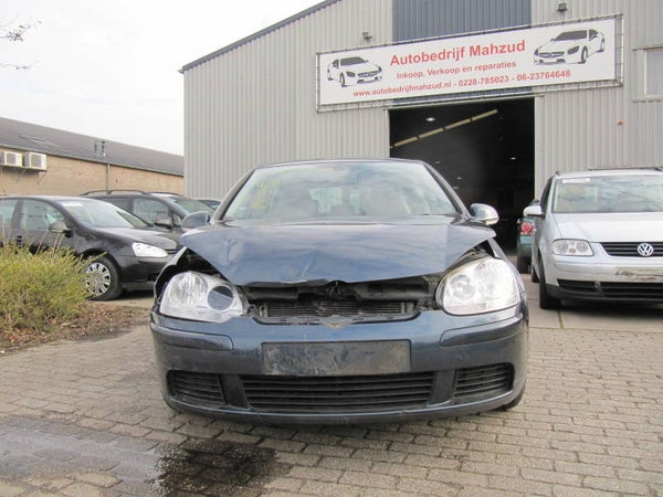 2008 Volkswagen GOLF 5  1.6 FSI Demontage sloop (115)