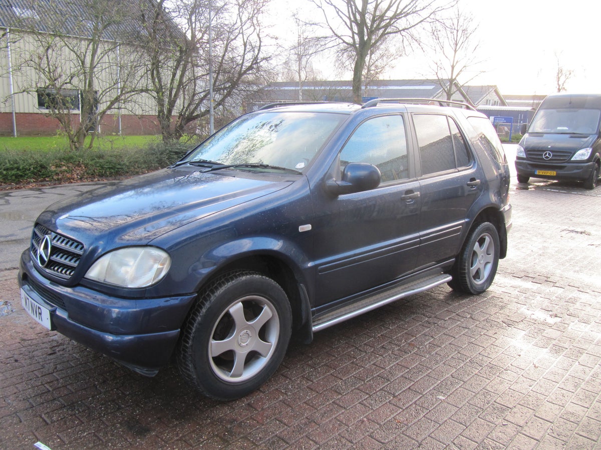 Fiche Technique Mercedes Classe M Ml 320 Luxury Bva 1999 - La Centrale Fiche Technique Mercedes Classe M Ml 320 Luxury Bva 1999 - La Centrale