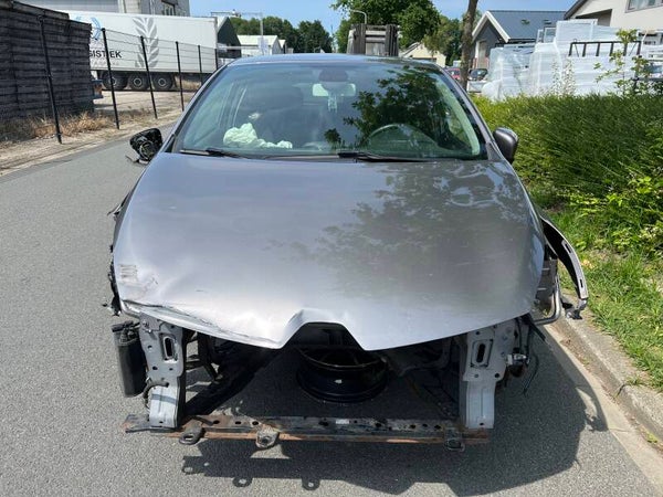 2016 RENAULT CLIO 4 0.9 TCE Demontage (492)