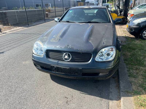 1997 MERCEDES SLK R170 2.0 Demontage (564)