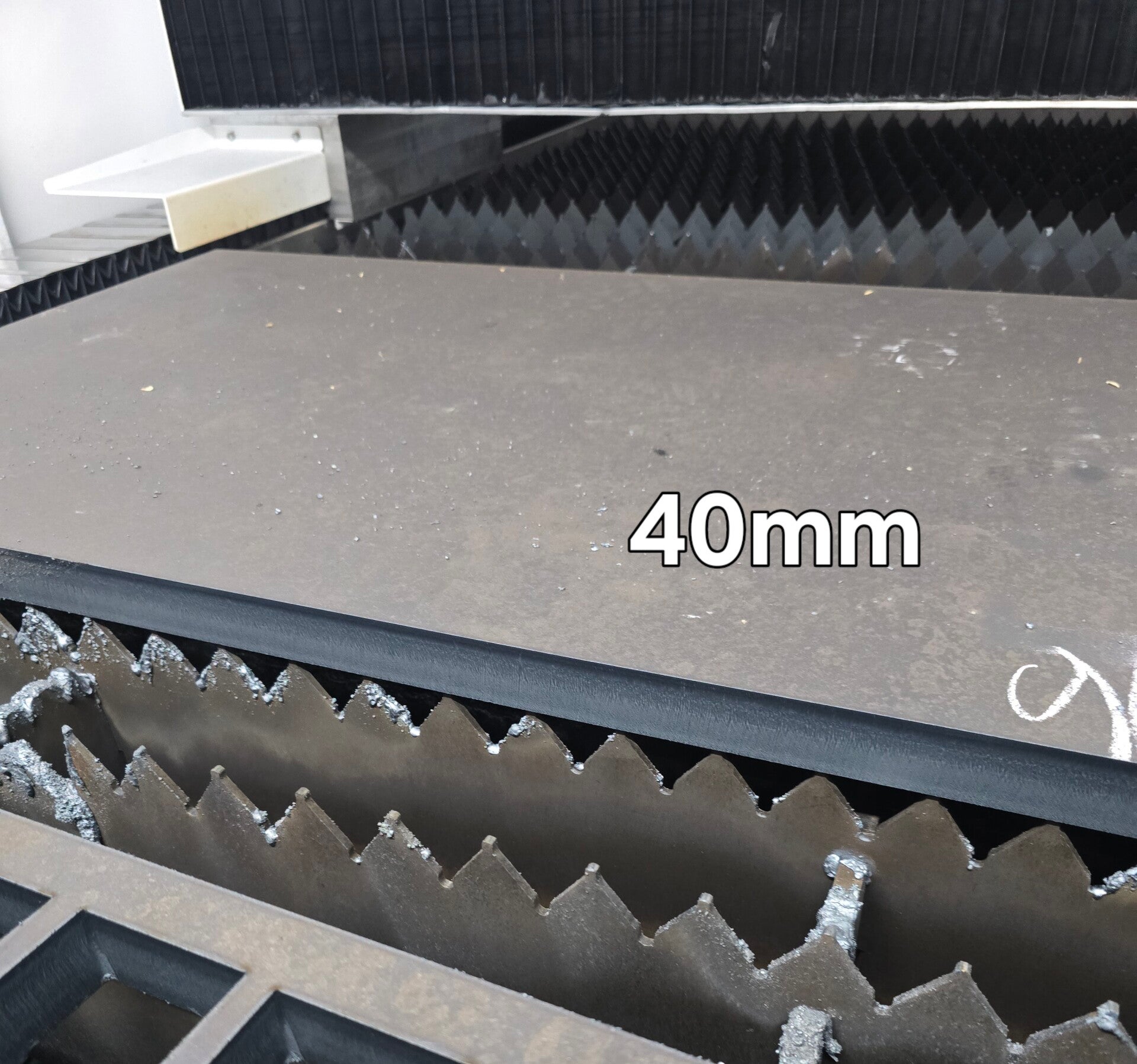 40 mm odrez materiala