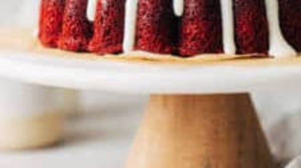 Red Velvet Pound cake  with nuts