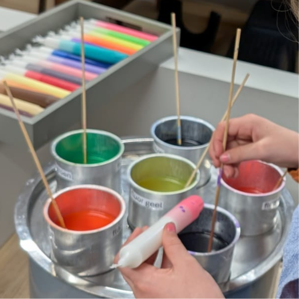 Workshop Kaarsen dip & dye Za. 19 september 2026 10.00-12.00 uur