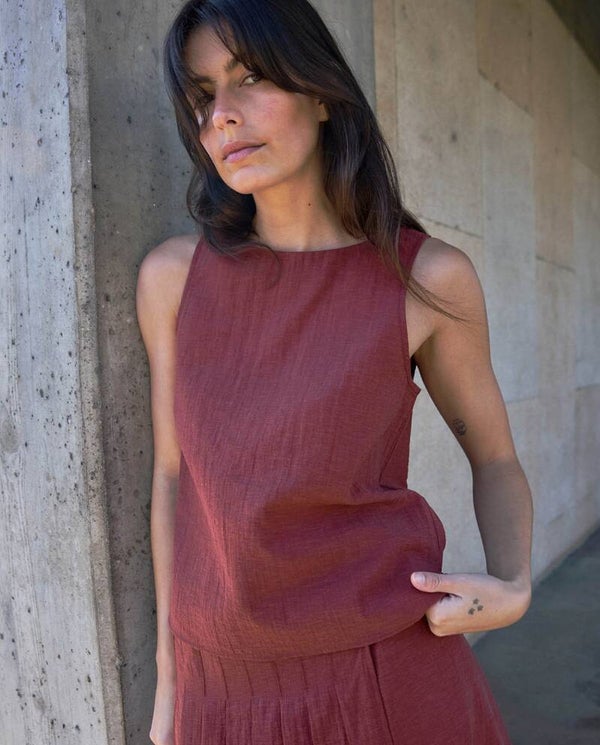 Bateau neck top