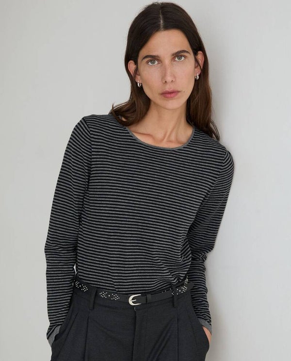 Fine knit organic cotton sweater