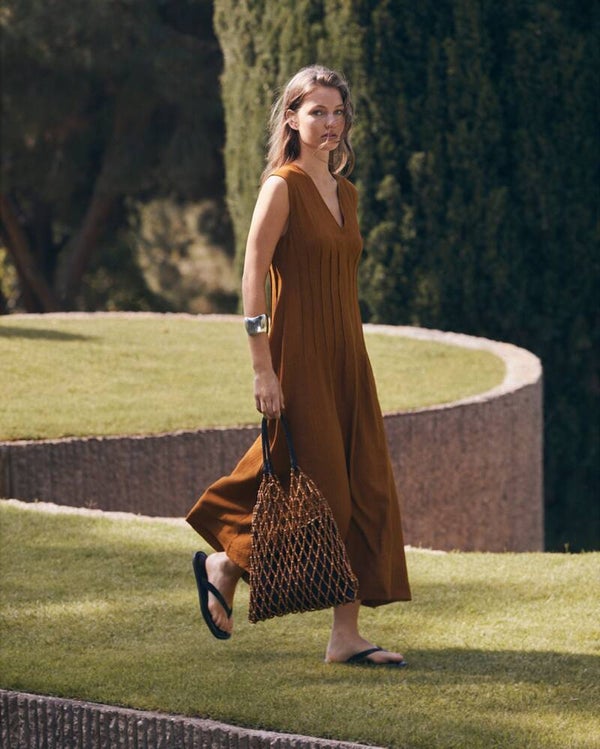 Long pleated dress