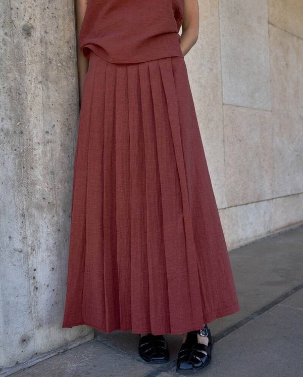 Long two-layer skirt