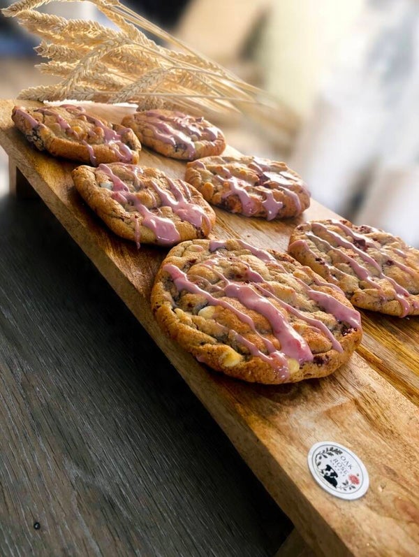 Raspberry and Chocolate chip cookie