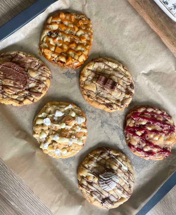 Box of any 6 cookies