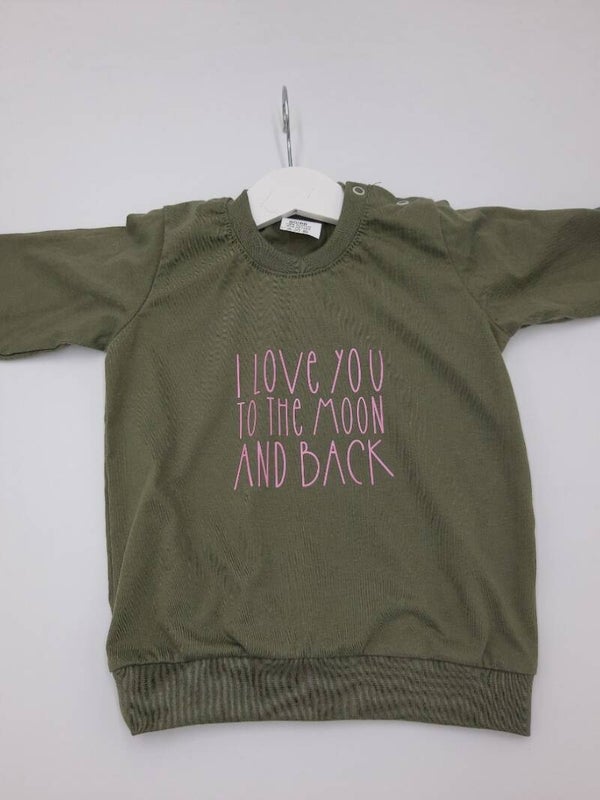 Pyama love you to the moon and back