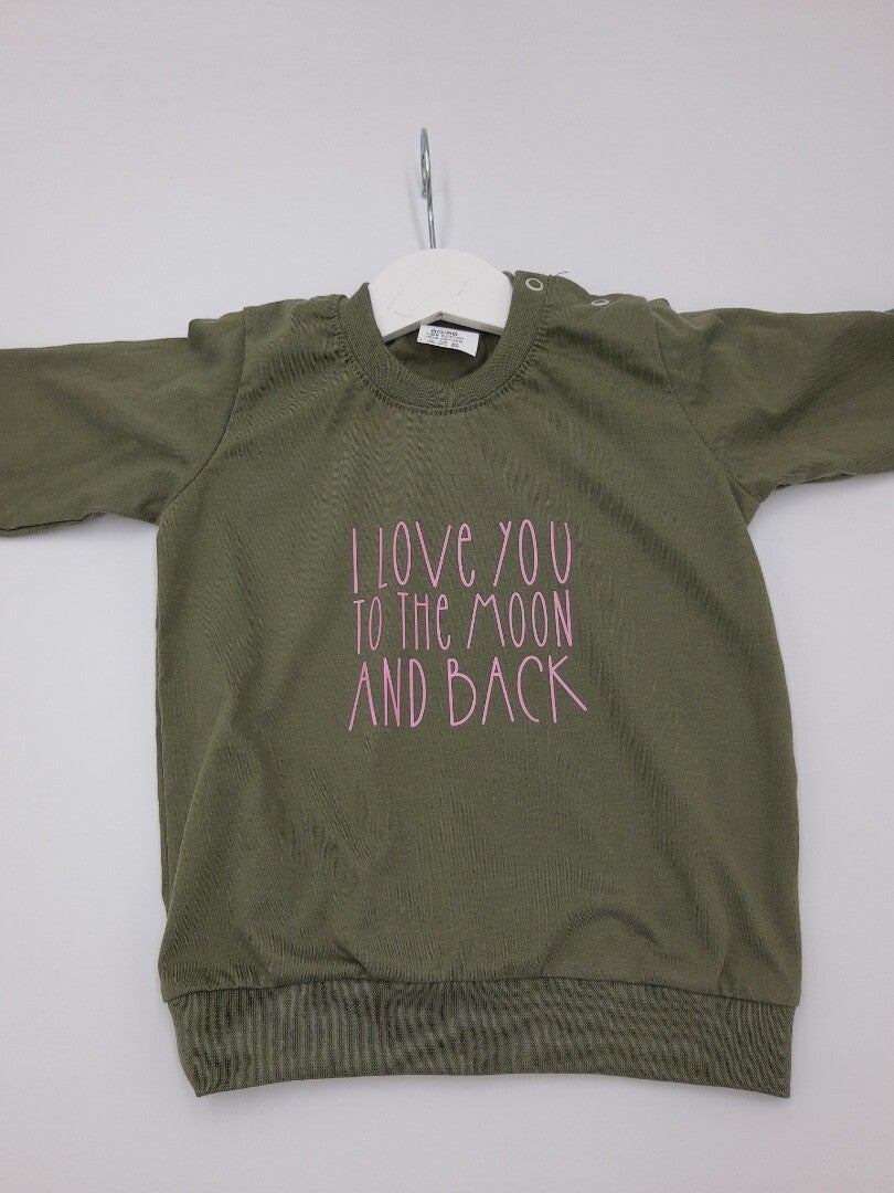 Pyama love you to the moon and back