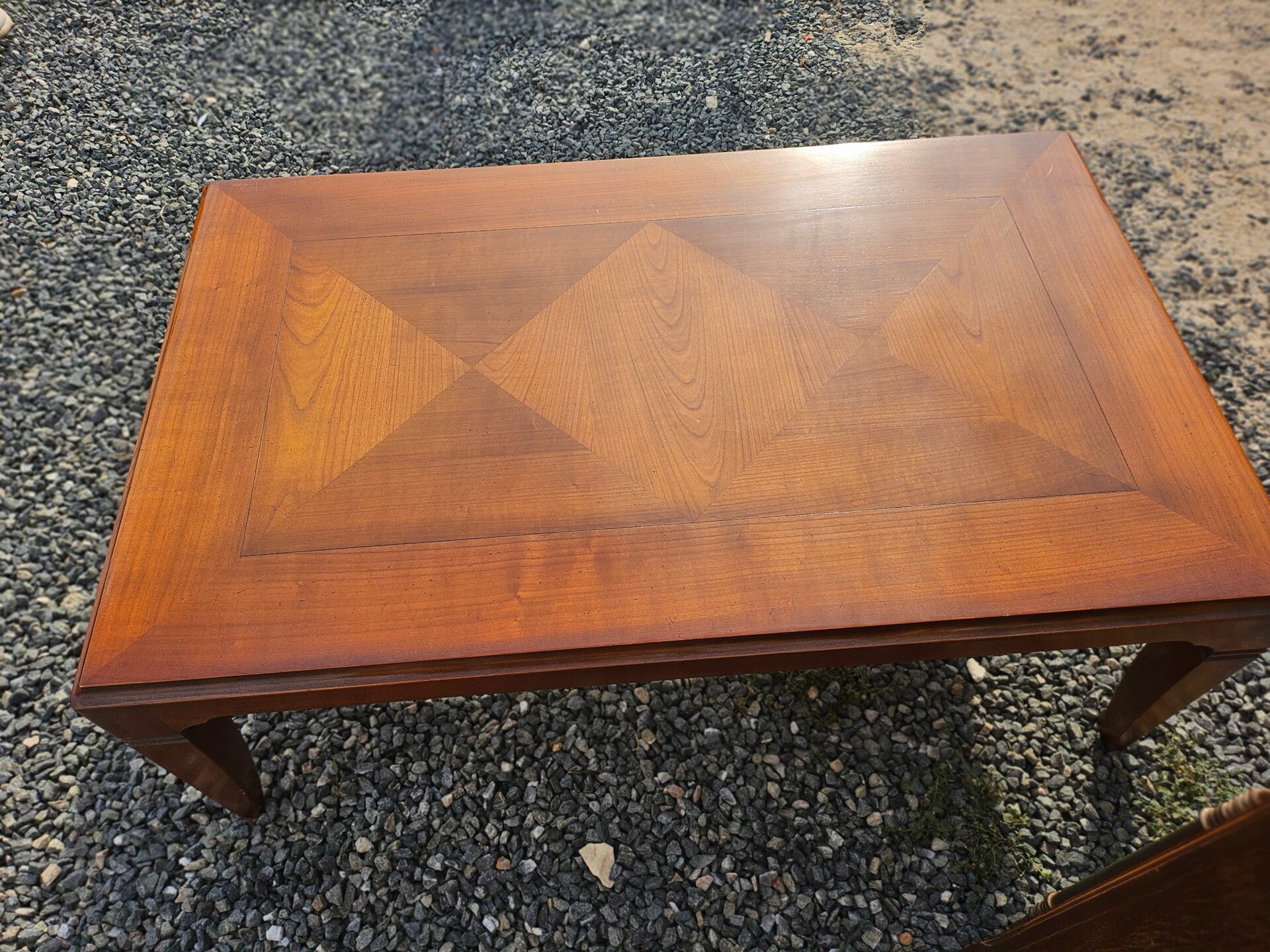 Table basse avec verre