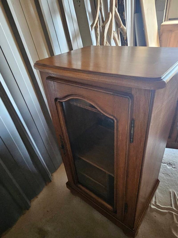 Petit meuble vitrine