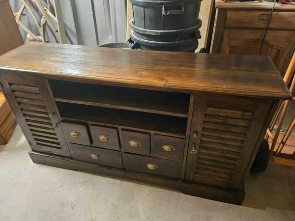 Meuble  bas