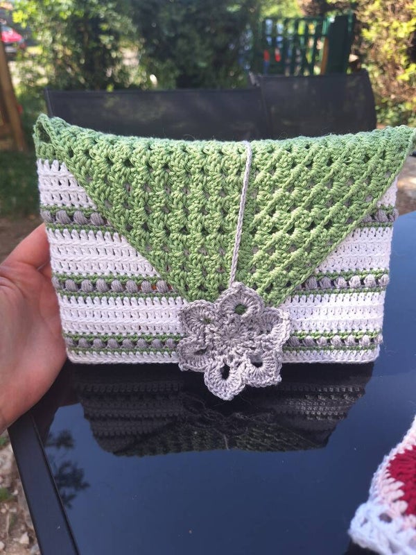 Pochette a livre