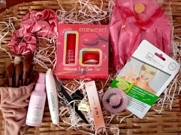 Parck de 12 accessoires de beauté