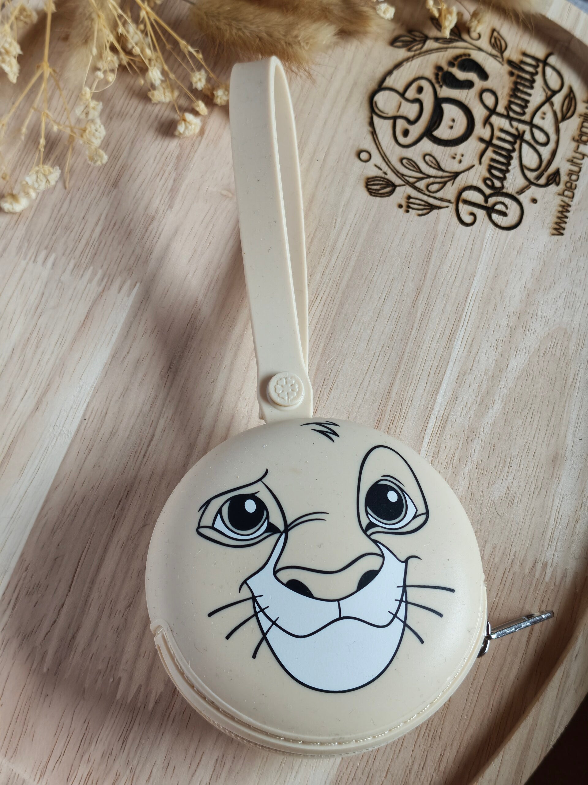 Pochette personnage