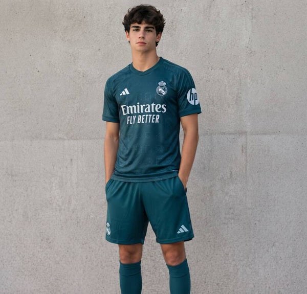 Segunda equipación Real Madrid 26-27
