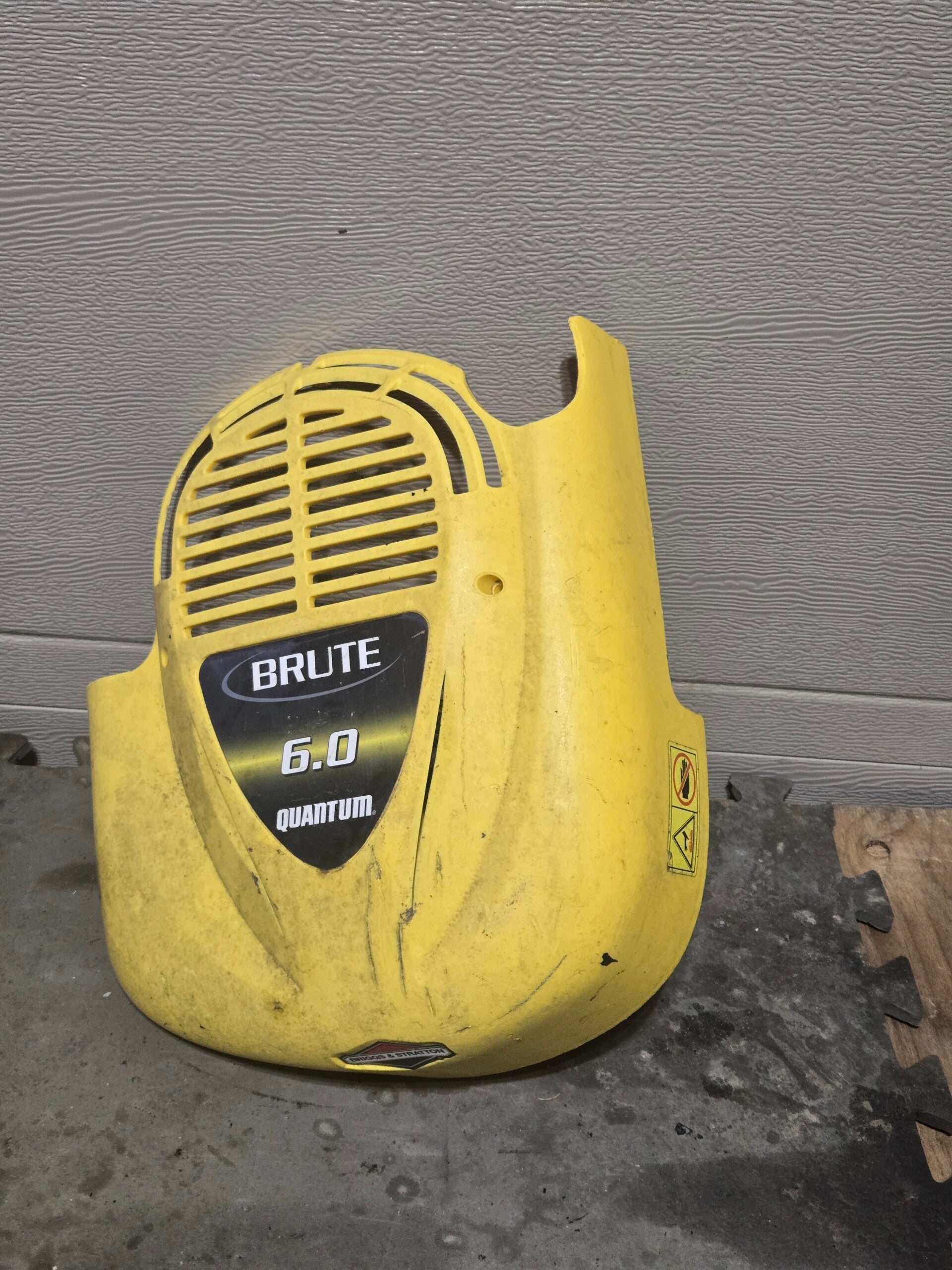 Cache Moteur de tondeuse Brute 6.0 hp Quantum