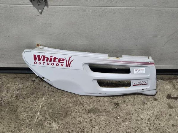 Extension de capot droit White  mtd