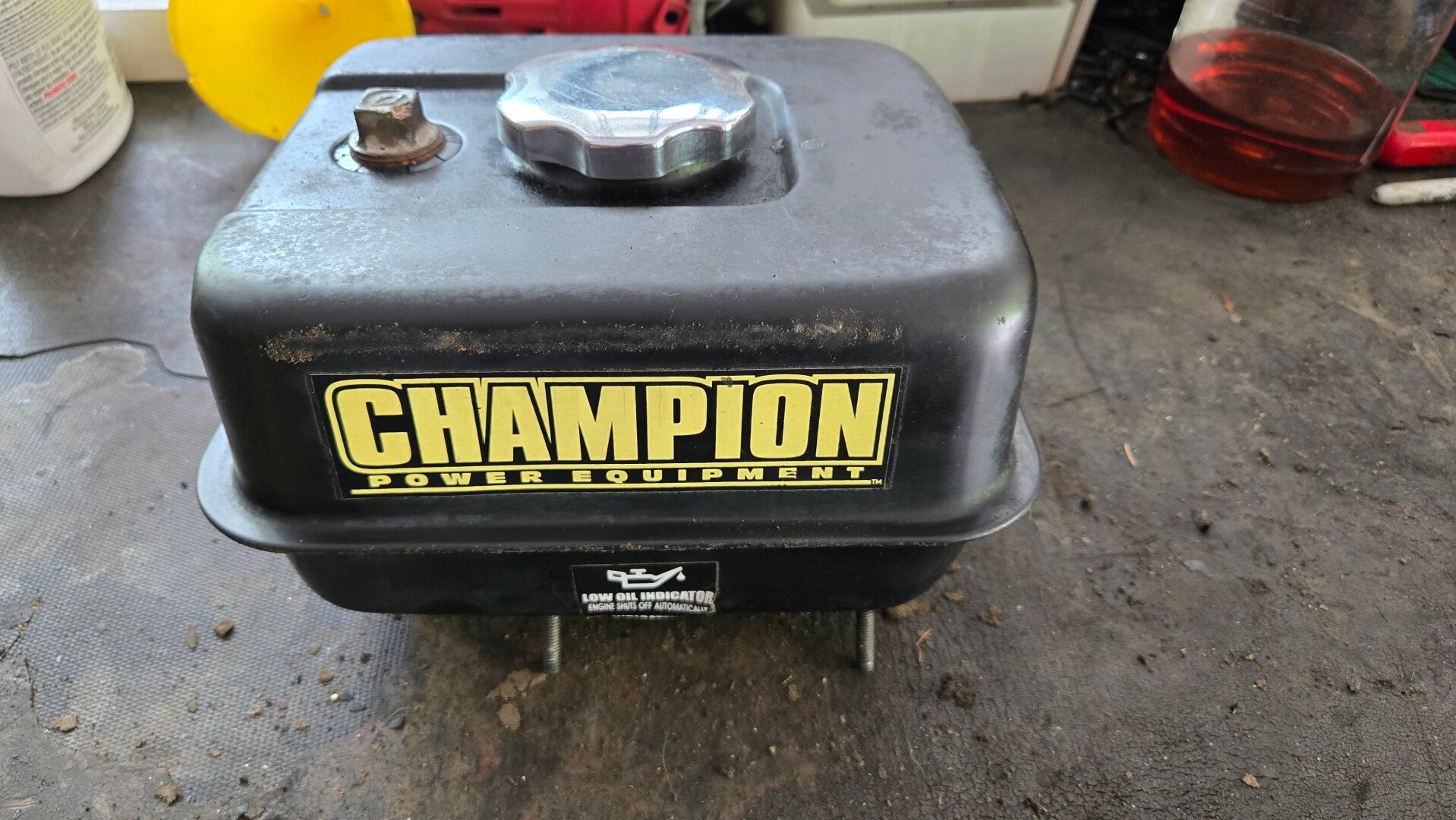 Reservoir a essence Champion