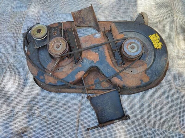 Carter de coupe 102cm MTD (OEM 6830081B)