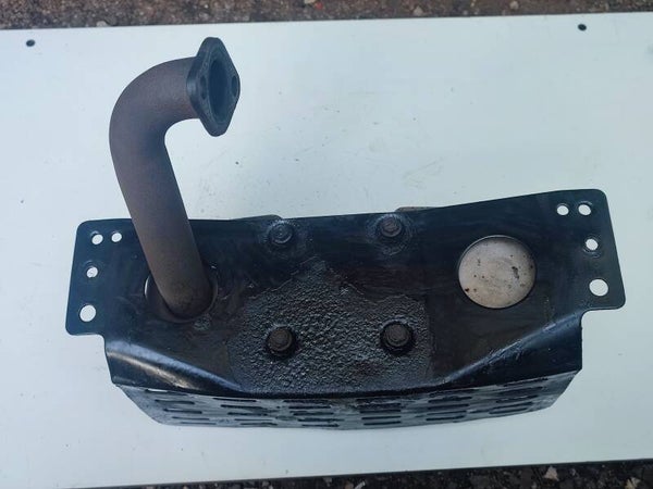 Silencieux d'échappement pour tracteur tondeuse MTD