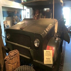 2015_7602-guild-of-battlefield-guides-weekend-museum-vliegbasis-deelen-10-okt-standard-plcjyh.jpg