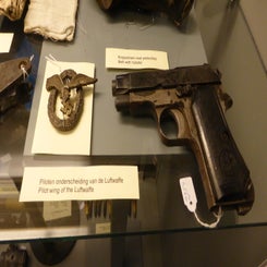 2016_4140-museum-vliegbasis-deelen-10-sept-standard-0gt5ab.jpg