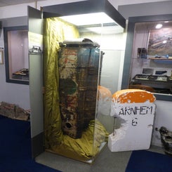 2016_4154-museum-vliegbasis-deelen-10-sept-standard-azrn30.jpg