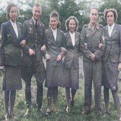 2021_0920-vlb-deelen-luftnachtichtenhelferinnen-standard.jpg