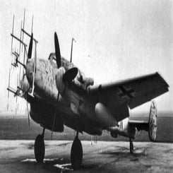 2021_0967-vlb-deelen-messerschmitt-bf-110-nachtjacht-vliegveld-onbekend-standard.jpg
