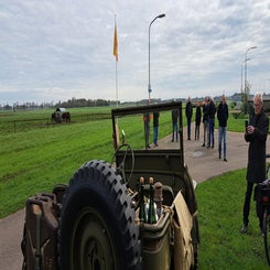 2024_0813-herdenking-bij-monument-robert-georges-heckmann-sas-operatie-amherst-verlengde-grensweg-gieten-12-apr-standard-jc9h1j.jpg