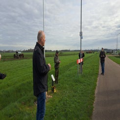 2024_0820-herdenking-bij-monument-robert-georges-heckmann-sas-operatie-amherst-verlengde-grensweg-gieten-12-apr-standard-ldf5ou.jpg