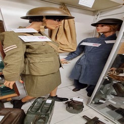 2024_2864-museum-ergens-in-nederland-te-emmen-27-sep-standard.jpg
