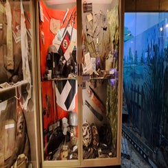 2025_2679-arnhems-oorlogsmuseum-1940-1945-standard-7tap93.jpg