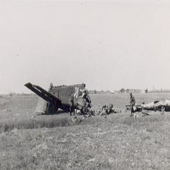 2025_2951-bft-slag-om-den-haag-veel-junkers-ju-52-moesten-een-noodlanding-maken-of-werden-neergeschoten-op-10-mei-1940-standard.jpg