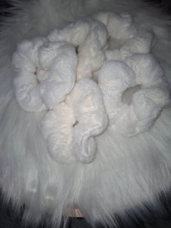 Fluffy scrunchies