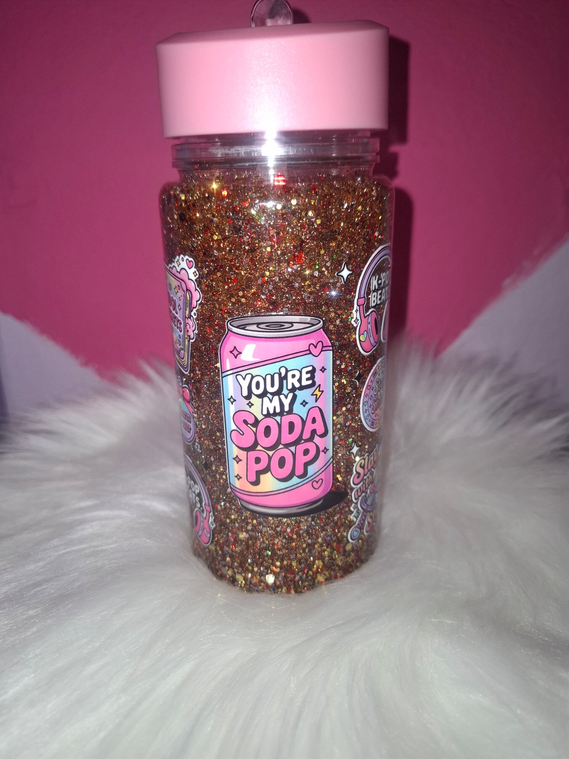 Snowglobe Tumbler tuit  k-pop