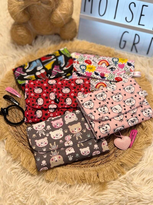 Pochette à barrettes