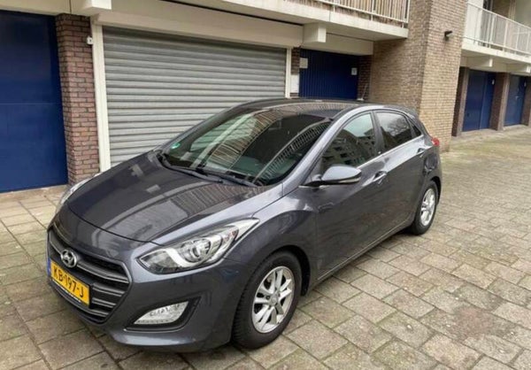 Hyundai i30 1.6 GDI GO 5Deurs Clima Cruise Navi PDC NAP