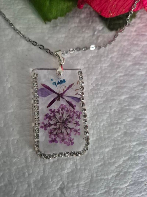Collier pendentif