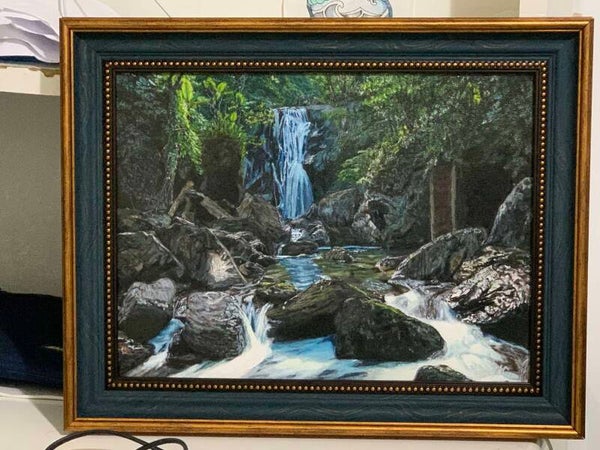 Quiet of a waterfall