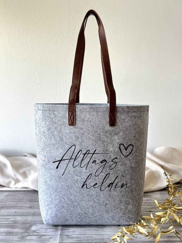 Filztasche groß "Alltagsheldin"