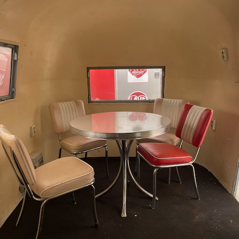 americanway_airstream_bambi_8.png