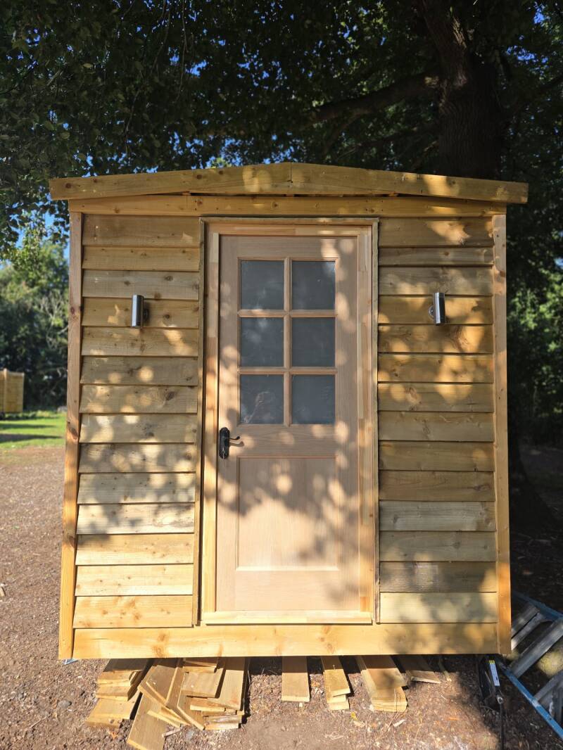 l-shep-hut-5-standard.jpg